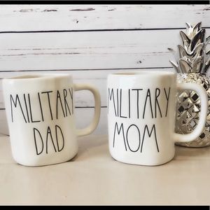 Rae Dunn MILITARY MOM & MILITARY DAD mug set NEW